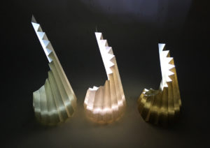 Seminario INSTALLAZIONE a PERCORSO con origami luminosi - Domenica 15 Dicembre 9,30-18,30