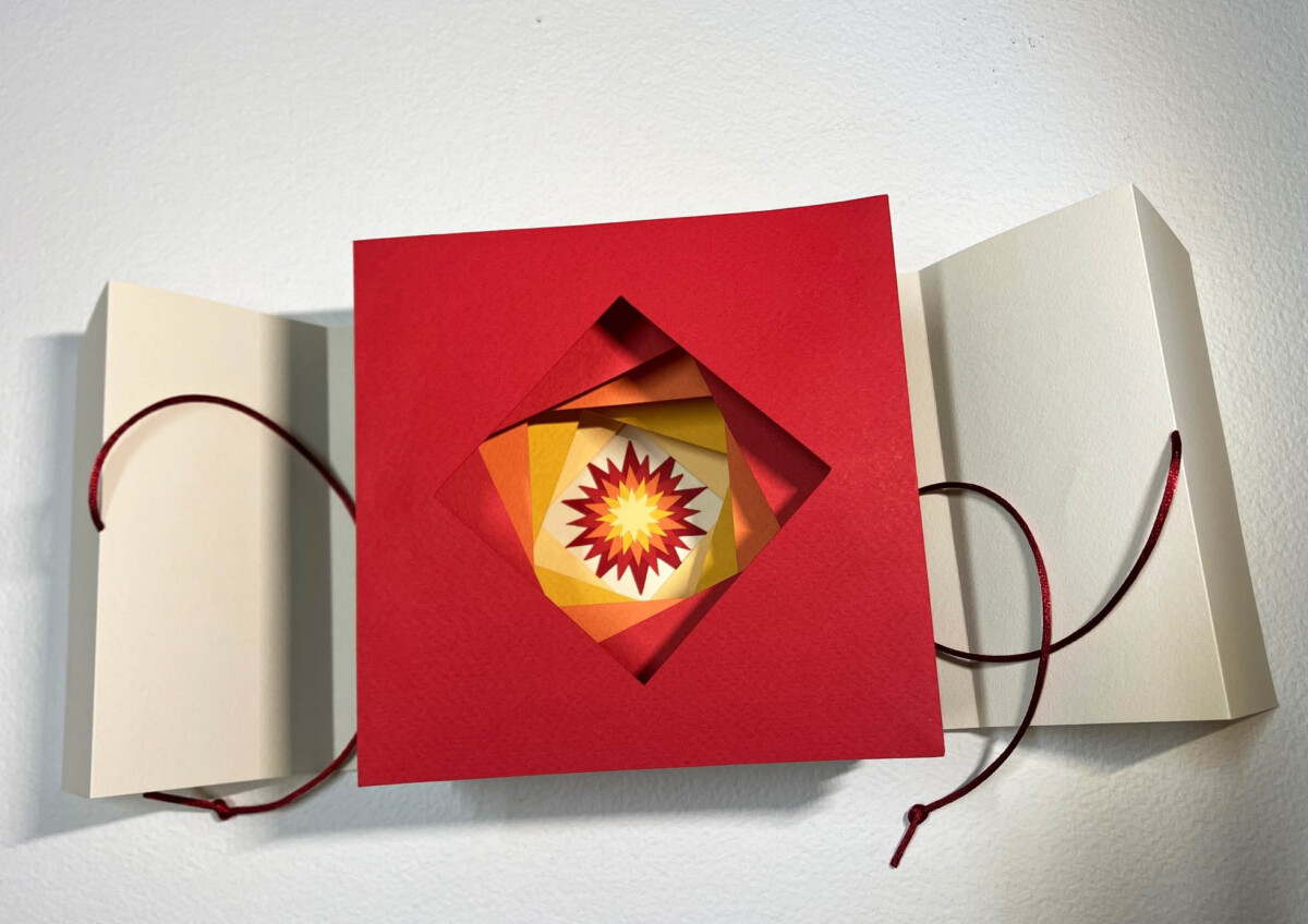 Domenica mattina 24 Maggio - CORSO LIBRO d'ARTISTA - Quinte teatrali in cartoncino per un libro a più livelli