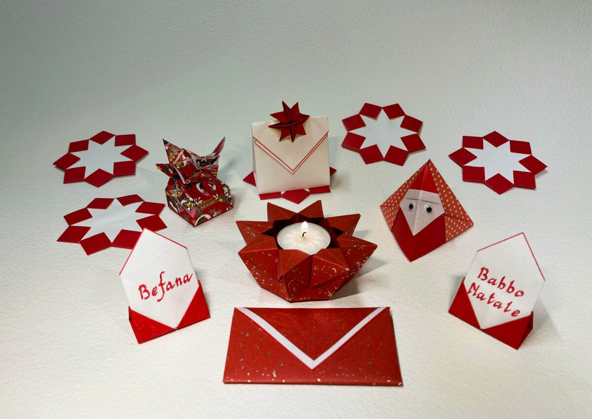 Sabato 20 Dicembre - CORSO base ORIGAMI - La tavola di Natale, segnoposto, centrotavola, tovaglioli, stampi di carta per dolci, portacandela ecc.